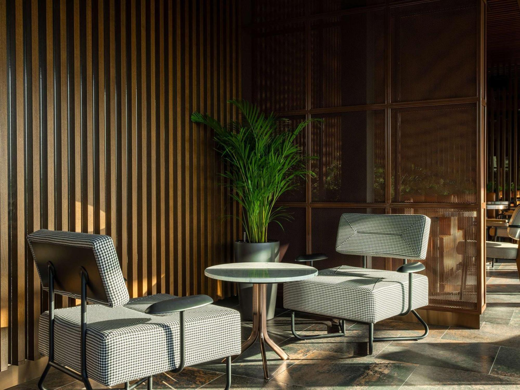Novotel Tbilisi Center Eksteriør bilde
