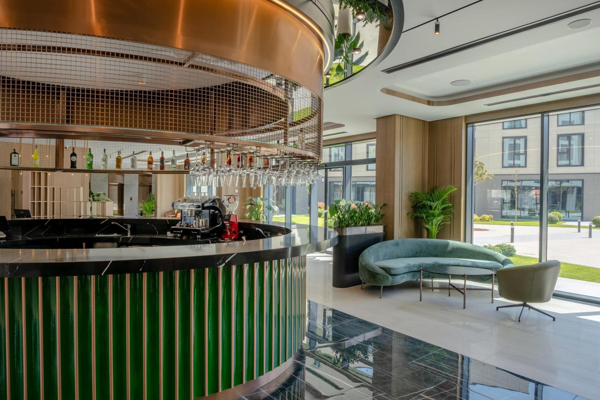 Novotel Tbilisi Center Eksteriør bilde